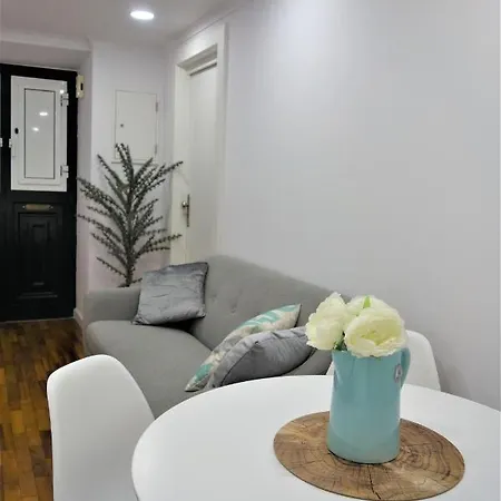 Apartment Santa Marta By Trip2portugal